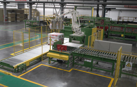 سعر جيد Automatic Rock Wool Production Line with Adjustable Felt Size 1000mm and 2-40 m/min Line Speeds الانترنت