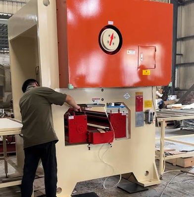 هيدروليكي الصحافة الهوائية بالكامل آلة اللكم التلقائية العيينة وآلة جروميت