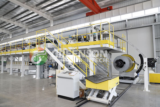 سعر جيد خط إنتاج آلي بالكامل لألواح الساندويتش PU بقوة 300 كيلووات وعرض قابل للتعديل الانترنت